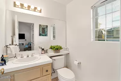588 Monteleone Avenue, Oak Park, CA 91377 - Photo 24