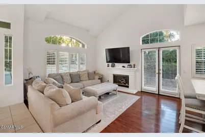 588 Monteleone Avenue, Oak Park, CA 91377 - Photo 6