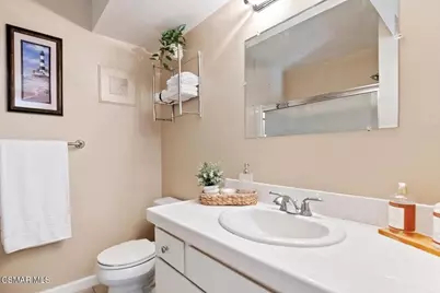 1425 Calle Lozano, Camarillo, CA 93012 - Photo 22