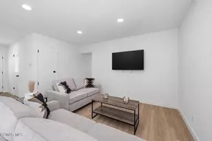 1634 Arcane St, Simi Valley, CA 93065 - Photo 12