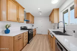 1634 Arcane St, Simi Valley, CA 93065 - Photo 6
