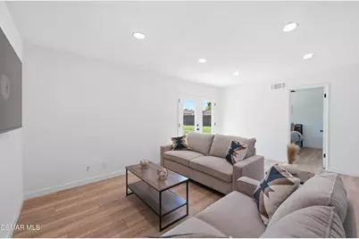 1634 Arcane Street, Simi Valley, CA 93065 - Photo 14