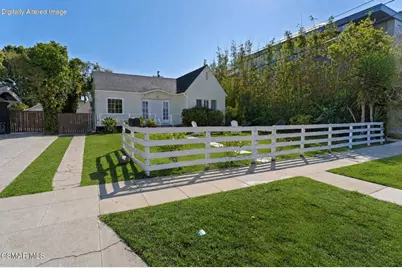 2320 Superior Avenue, Venice, CA 90291 - Photo 1