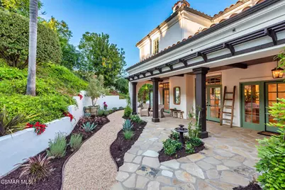 1389 Pathfinder Avenue, Westlake Village, CA 91362 - Photo 30