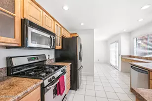 2259 Oakdale Cir, Simi Valley, CA 93063 - Photo 14