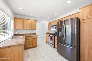 2259 Oakdale Cir, Simi Valley, CA 93063 - Photo 12
