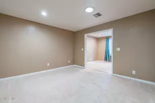 1043 Waltham Rd, Simi Valley, CA 93065 - Photo 30