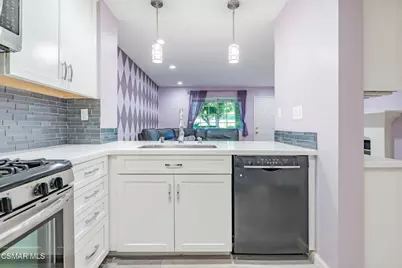 1043 Waltham Road #E, Simi Valley, CA 93065 - Photo 46