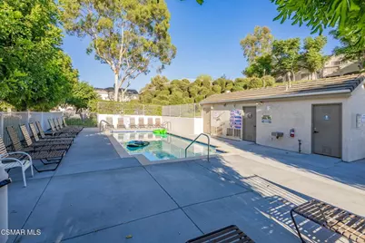 1043 Waltham Road #E, Simi Valley, CA 93065 - Photo 4