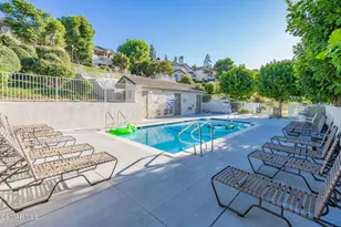 1043 Waltham Rd, Simi Valley, CA 93065 - Photo 2