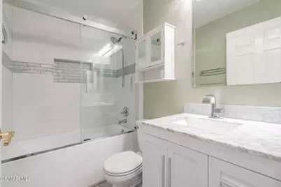 1043 Waltham Road #E, Simi Valley, CA 93065 - Photo 40
