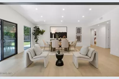 4405 Brookford Avenue, Woodland Hills, CA 91364 - Photo 20