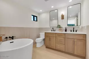 4405 Brookford Ave, Woodland Hills, CA 91364 - Photo 30