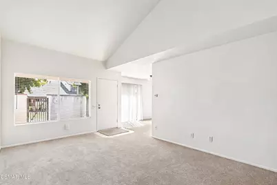 24705 Masters Cup Way, Valencia, CA 91355 - Photo 4