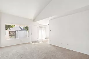 24705 Masters Cup Way, Valencia, CA 91355 - Photo 4
