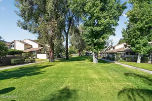 24705 Masters Cup Way, Valencia, CA 91355 - Photo 40