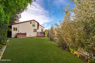 5076 Escobedo Dr, Woodland Hills, CA 91364 - Photo 36