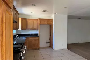 8847 Lindley Ave, Northridge, CA 91325 - Photo 4