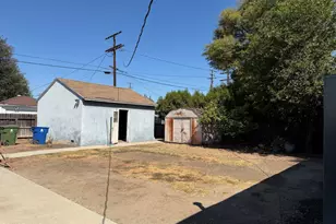 8847 Lindley Ave, Northridge, CA 91325 - Photo 22