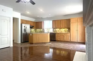 460 Fallbrook Ave, Newbury Park, CA 91320 - Photo 4