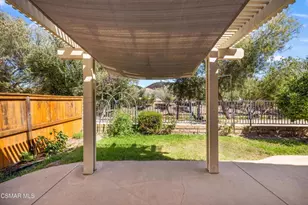460 Fallbrook Ave, Newbury Park, CA 91320 - Photo 24
