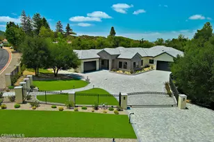 395 Sherwood Ct, Thousand Oaks, CA 91361 - Photo 68