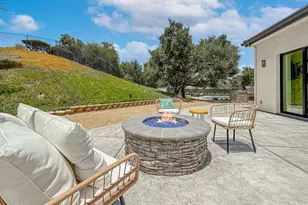 395 Sherwood Ct, Thousand Oaks, CA 91361 - Photo 64