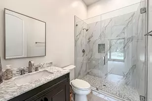 395 Sherwood Ct, Thousand Oaks, CA 91361 - Photo 50