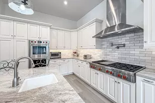 395 Sherwood Ct, Thousand Oaks, CA 91361 - Photo 34