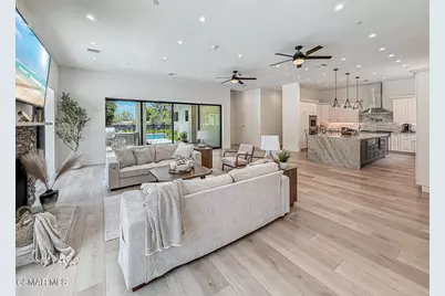 395 Sherwood Court, Thousand Oaks, CA 91361 - Photo 18