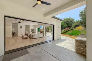 395 Sherwood Ct, Thousand Oaks, CA 91361 - Photo 24