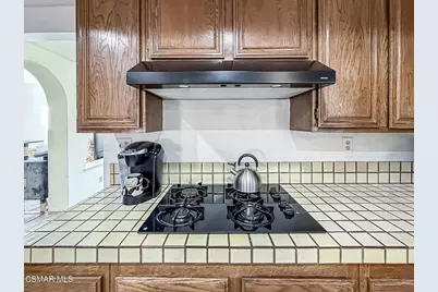 564 Strauss Drive, Newbury Park, CA 91320 - Photo 10