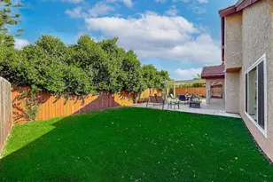 564 Strauss Dr, Newbury Park, CA 91320 - Photo 32