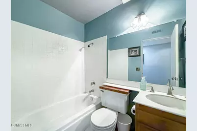 564 Strauss Drive, Newbury Park, CA 91320 - Photo 18