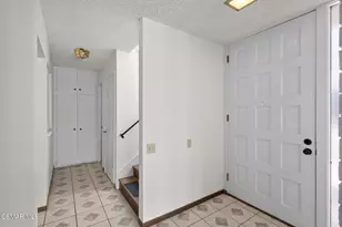 1654 Edgewater Ln, Camarillo, CA 93010 - Photo 6