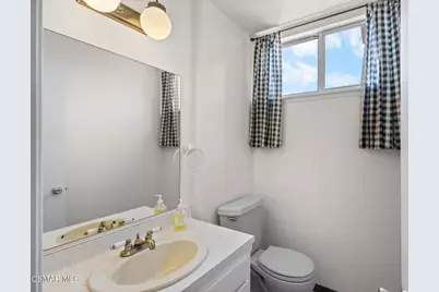 1654 Edgewater Lane, Camarillo, CA 93010 - Photo 16