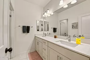 1909 Cottage Dr, Simi Valley, CA 93065 - Photo 16