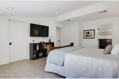 6129 Ellenview Avenue, Woodland Hills, CA 91367 - Photo 24