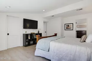 6129 Ellenview Ave, Woodland Hills, CA 91367 - Photo 24