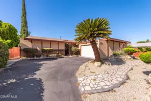 20158 Septo St, Chatsworth, CA 91311 - Photo 18