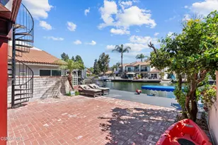1640 Pierside Ln, Camarillo, CA 93010 - Photo 34