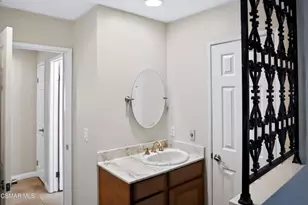 1100 Glenbridge Cir, Westlake Village, CA 91361 - Photo 14