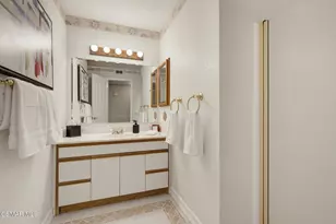 6512 Pinion St, Oak Park, CA 91377 - Photo 20