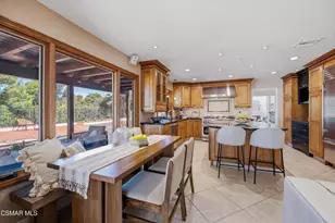 261 Scarborough St, Thousand Oaks, CA 91361 - Photo 16