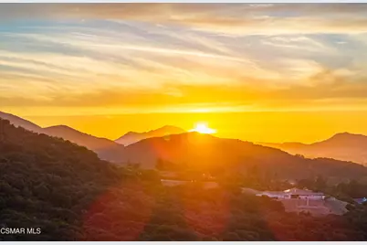 261 Scarborough Street, Thousand Oaks, CA 91361 - Photo 40