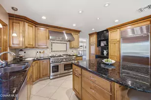 261 Scarborough St, Thousand Oaks, CA 91361 - Photo 14