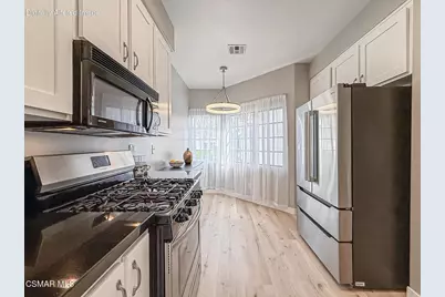 4766 Taranto Way, Oak Park, CA 91377 - Photo 8