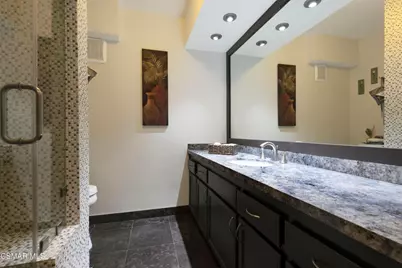 4915 Tyrone Avenue #125, Sherman Oaks, CA 91423 - Photo 4