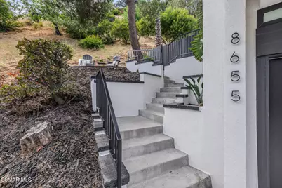 8655 Appian Way, Los Angeles, CA 90046 - Photo 46