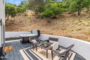 8655 Appian Way, Los Angeles, CA 90046 - Photo 40